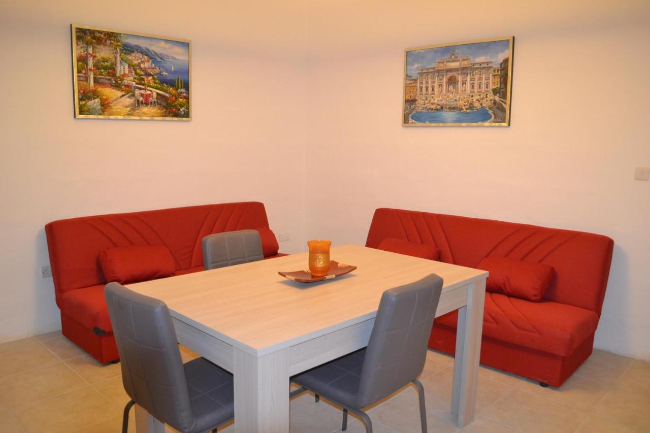La Luna Town House 斯利马 外观 照片