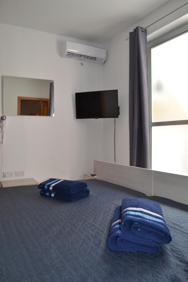 La Luna Town House 斯利马 外观 照片