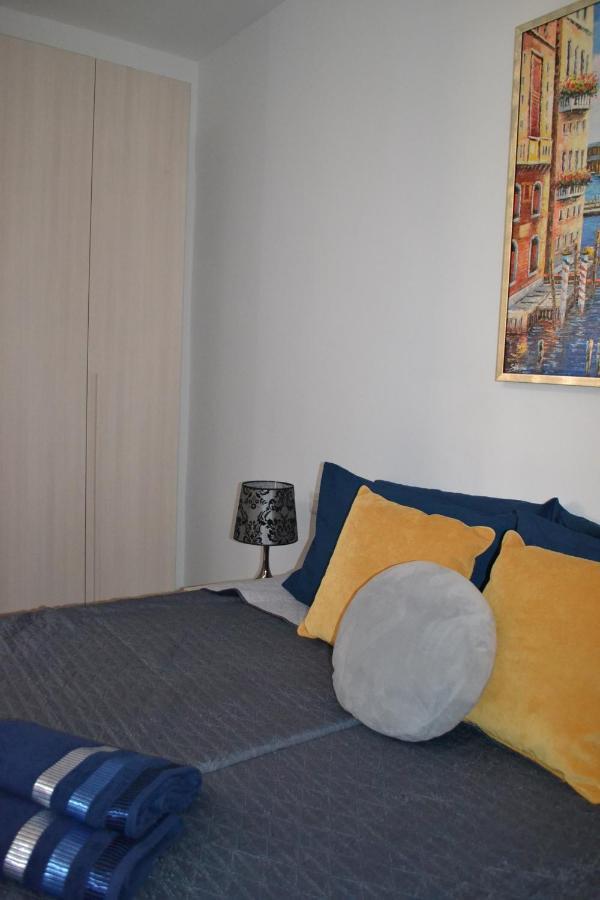 La Luna Town House 斯利马 外观 照片